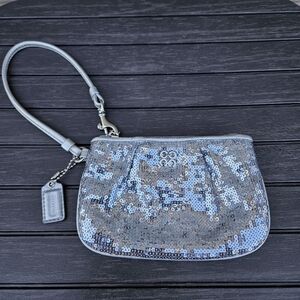 Coach Silver Sequin Wristlet Handbag Bag Small Zip Pouch Sparkly w Bag Charm